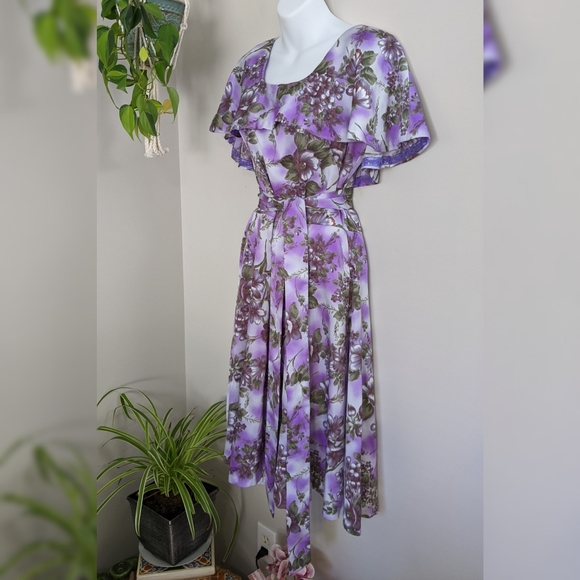 Vintage Purple Floral Full Skirt Dress - Picture 2 of 7